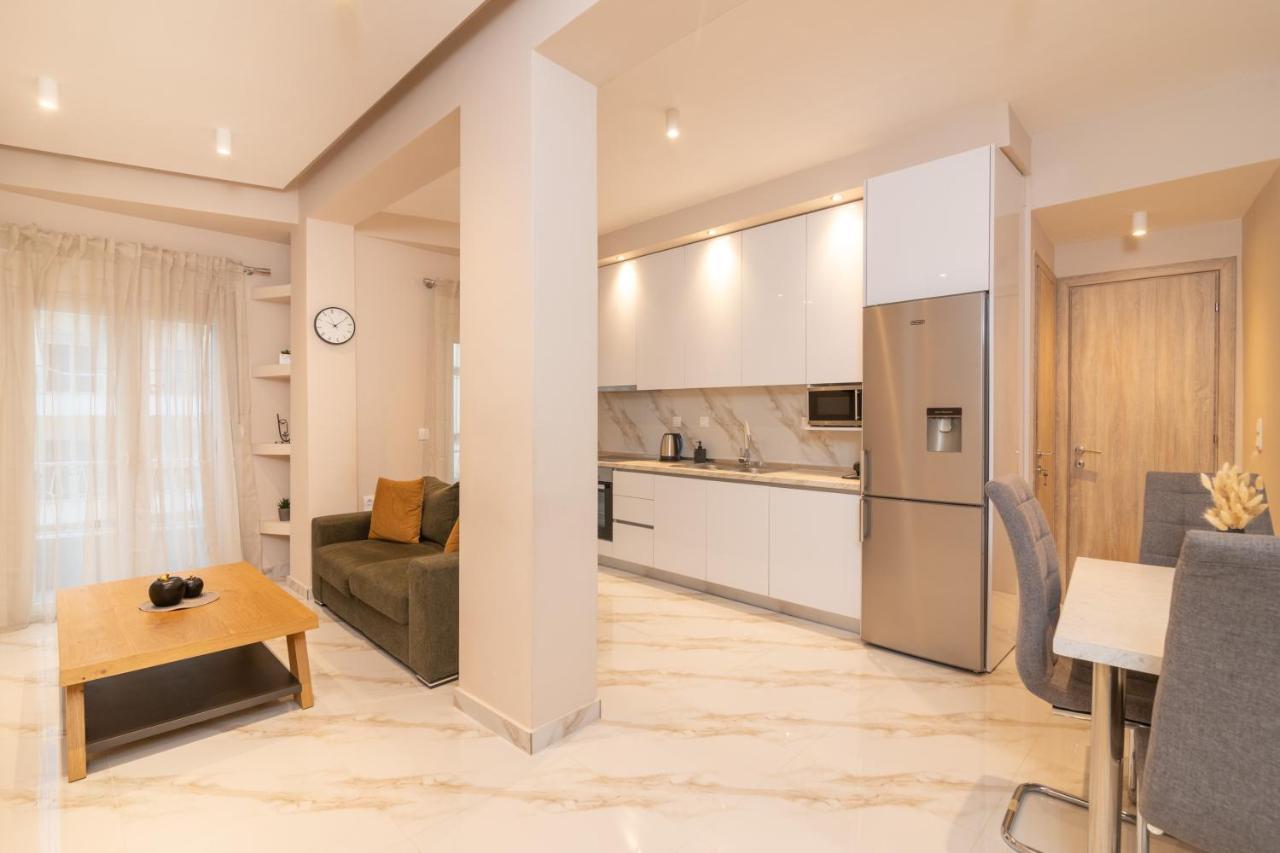 White Lux Heaven Saint Dimitrios Apartment Thessaloníki Ngoại thất bức ảnh