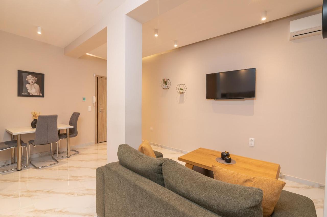 White Lux Heaven Saint Dimitrios Apartment Thessaloníki Ngoại thất bức ảnh