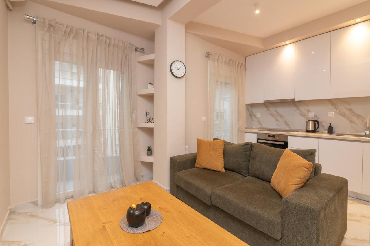 White Lux Heaven Saint Dimitrios Apartment Thessaloníki Ngoại thất bức ảnh